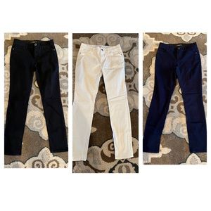 set of 3 women Liz Claiborne Sara Mid Rise Slim Leg sz 4